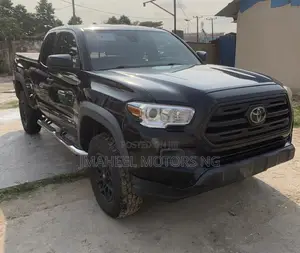 Toyota Tacoma 2019 Black