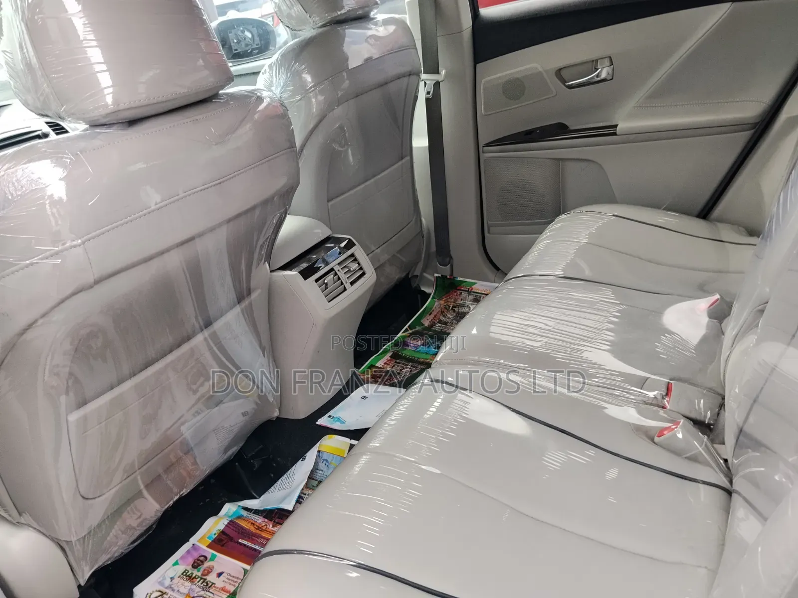 Toyota Venza 2010 Silver