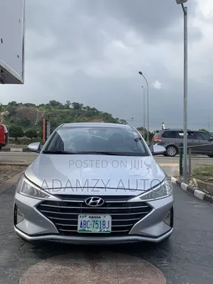 Hyundai Elantra 2020 Silver