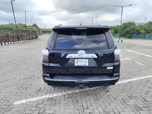 Toyota 4-Runner Limited 4dr SUV 4WD (4.0L 6cyl 5A) 2015 Black