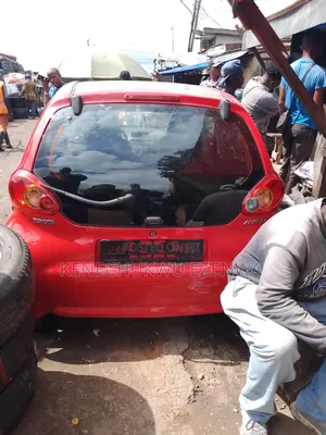 Toyota Aygo 2005 Red