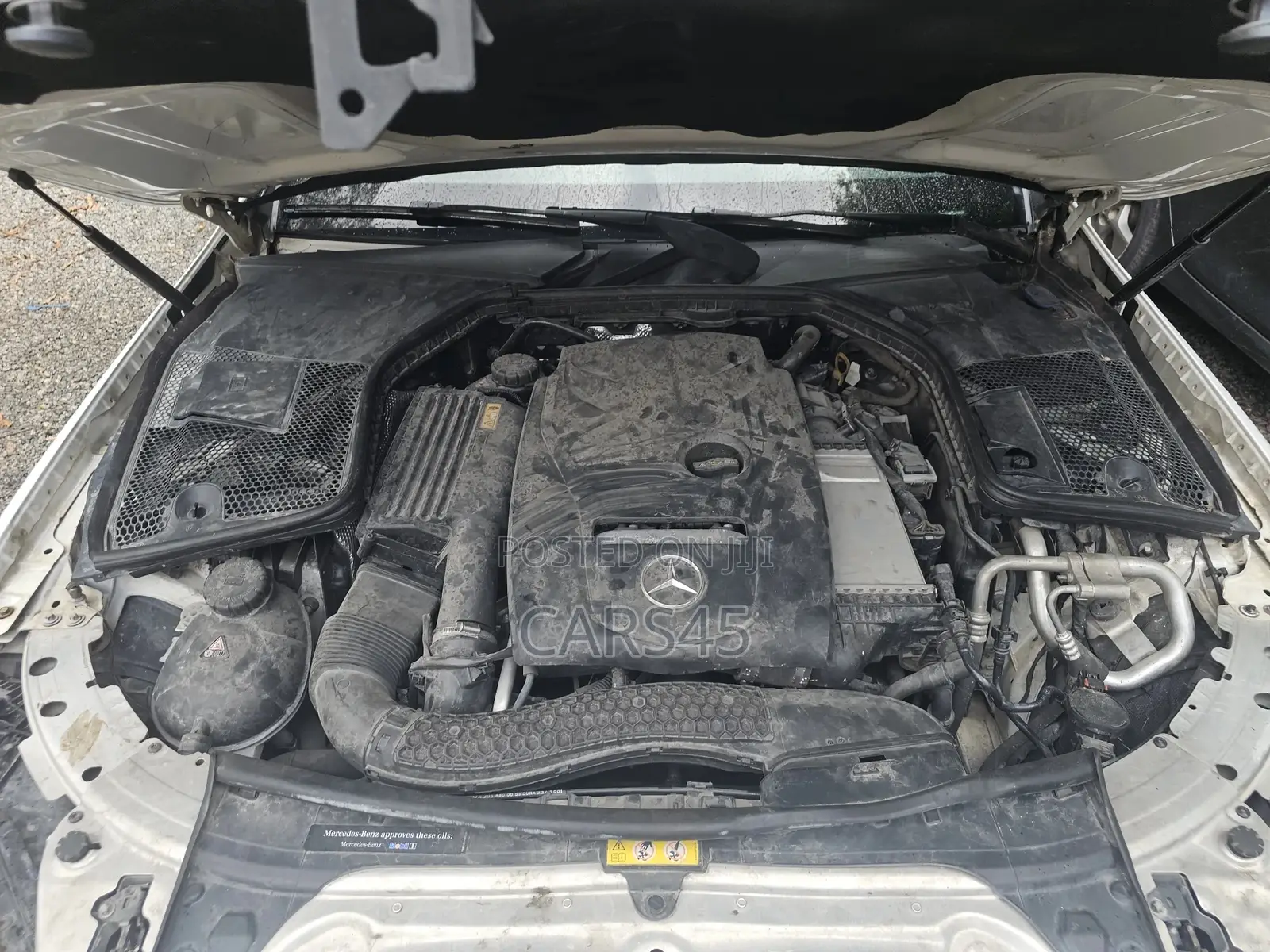 Mercedes-Benz C300 2016 White
