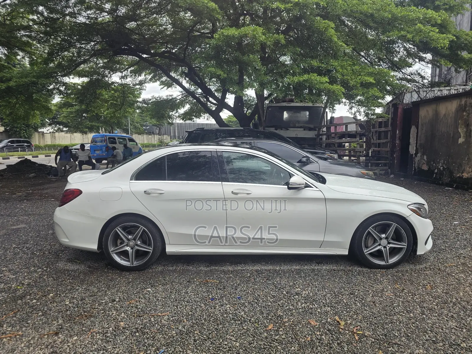 Mercedes-Benz C300 2016 White