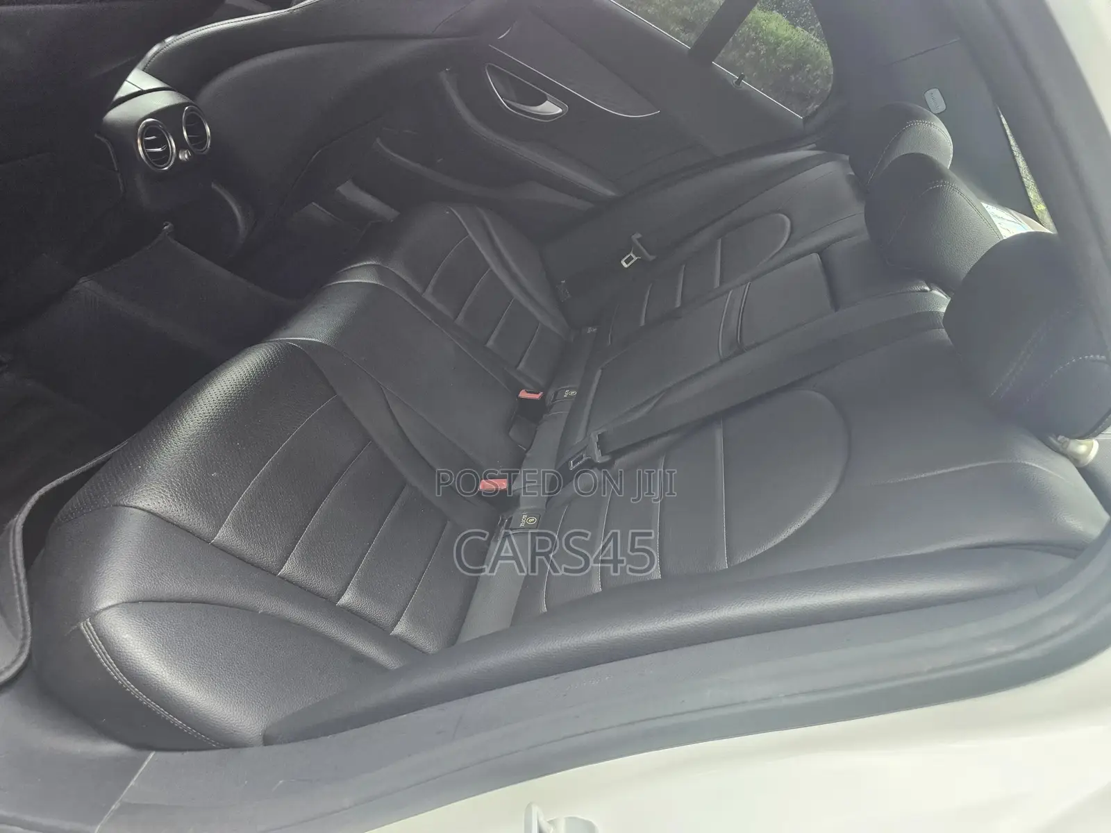 Mercedes-Benz C300 2016 White