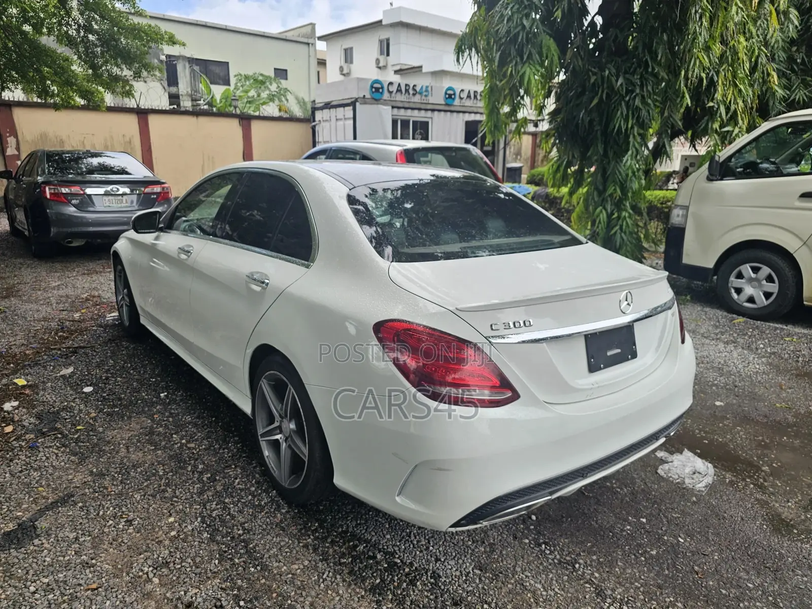Mercedes-Benz C300 2016 White