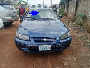 Toyota Camry Automatic 1999 Blue