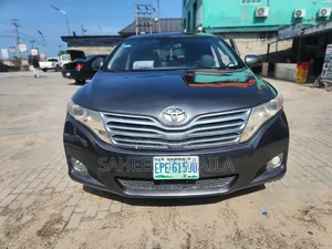Toyota Venza 2010 Gray