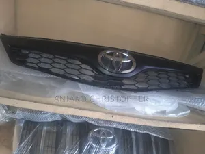 Toyota Front Grill Camry 013