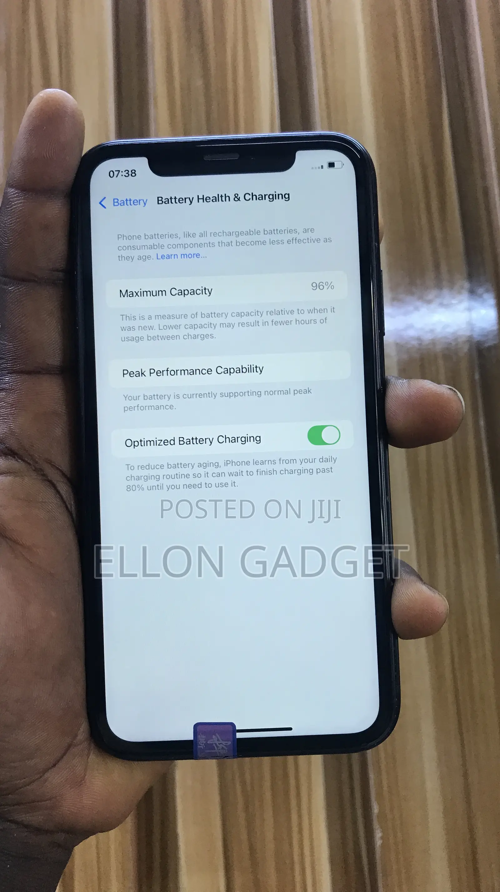 New Apple iPhone XR 128 GB Black