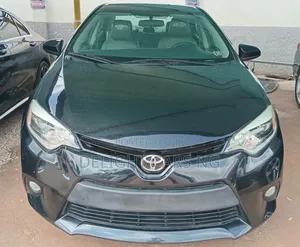 Toyota Corolla LE ECO Premium (1.8L 4cyl CVT) 2016 Matt Black