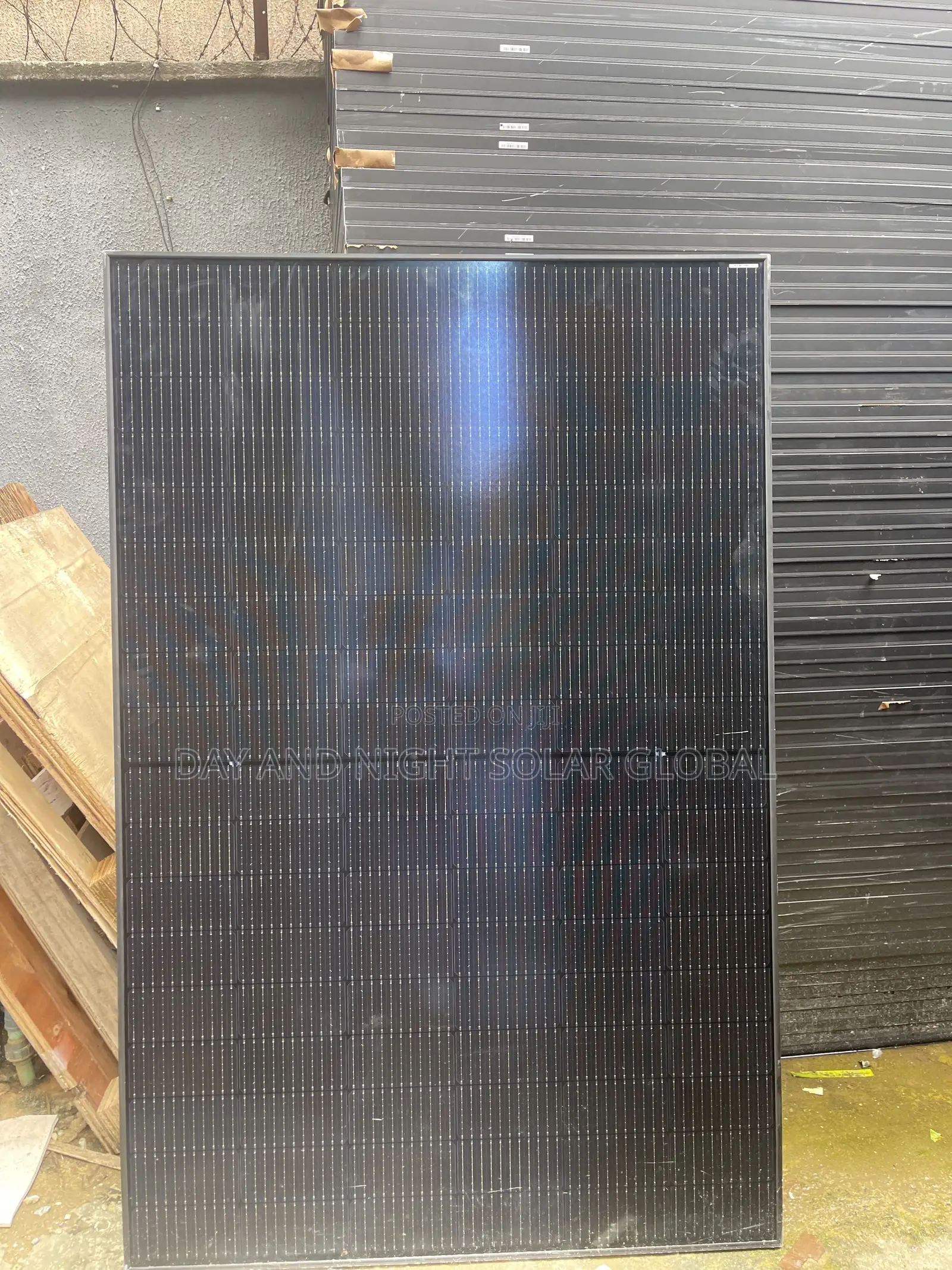 450watts J Solar Halfcut Mono Solar Panel