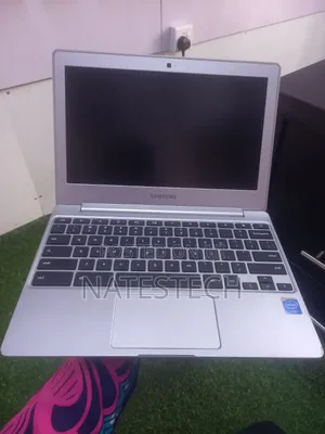 Laptop Samsung Chromebook Pro 4GB Intel Pentium SSD 128GB