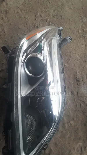 Full Light Toyota Sienna 018 Right