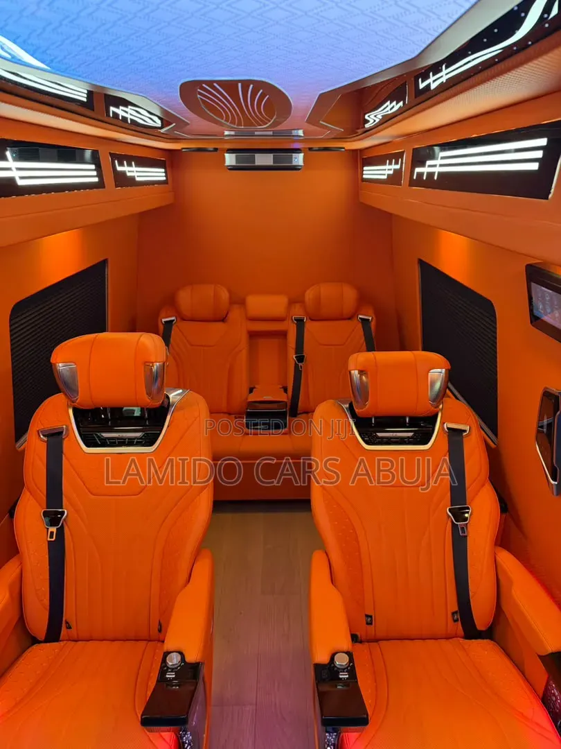 New Mercedes-Benz Sprinter 2025 Black