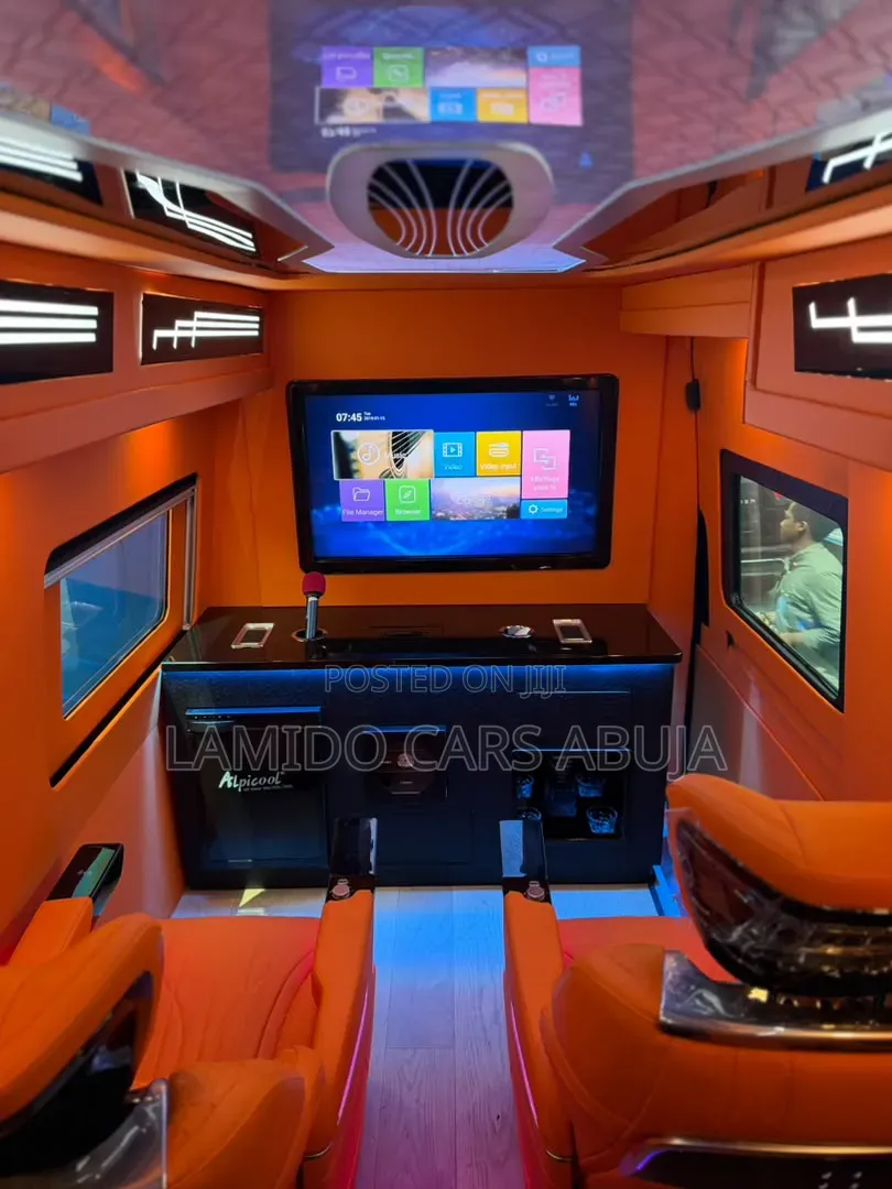 New Mercedes-Benz Sprinter 2025 Black