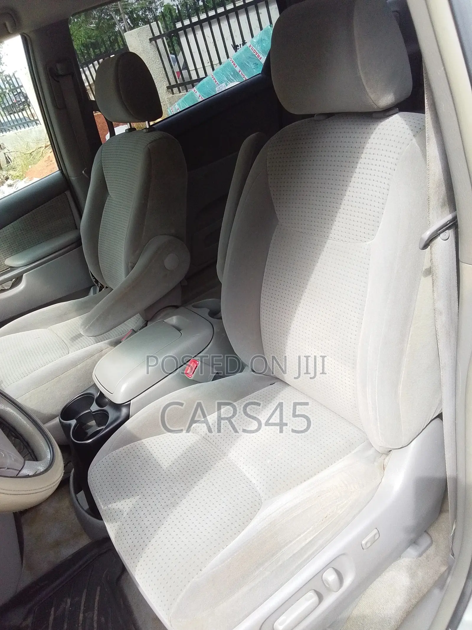 Toyota Sienna 2006 Silver