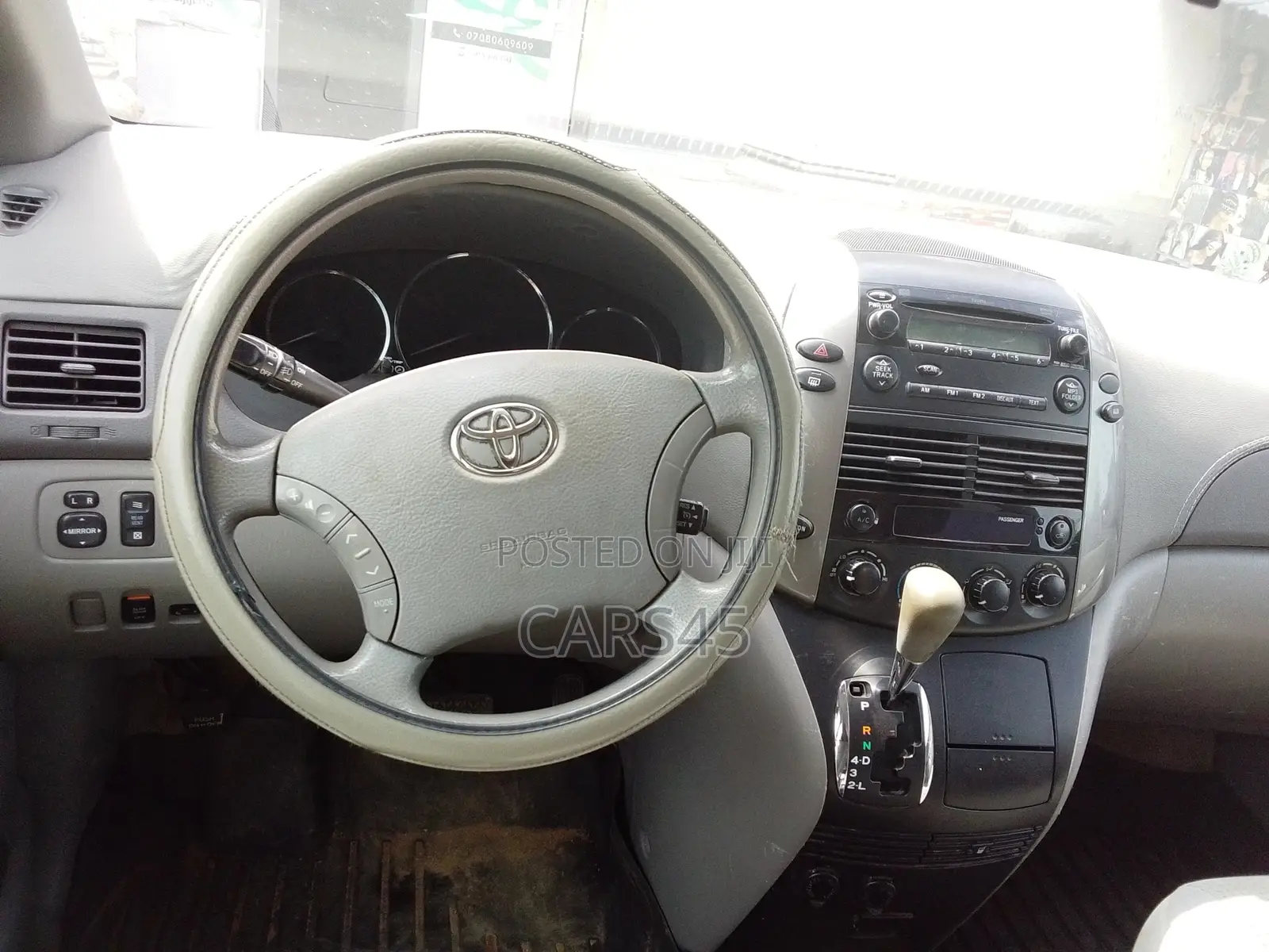 Toyota Sienna 2006 Silver