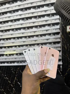 Apple iPhone 7 32 GB Gold
