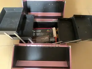 Makeup Box