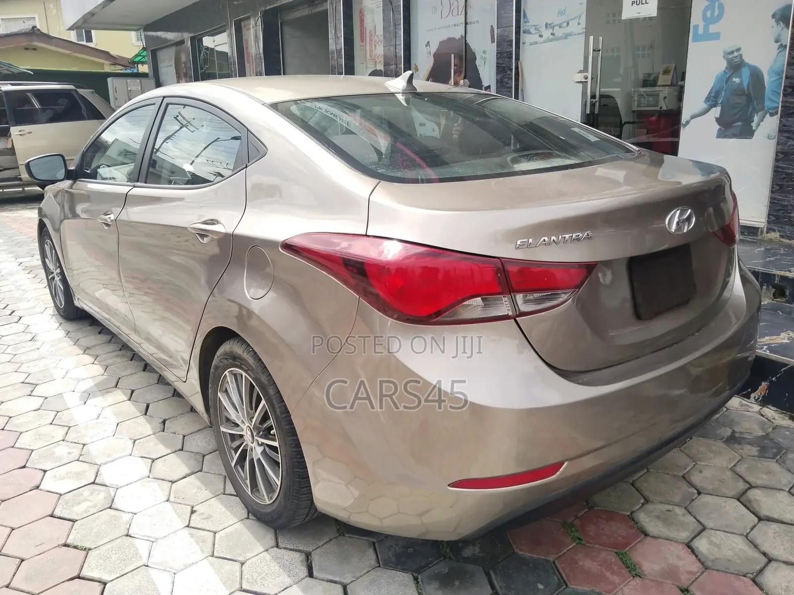 Hyundai Elantra 2015 Brown
