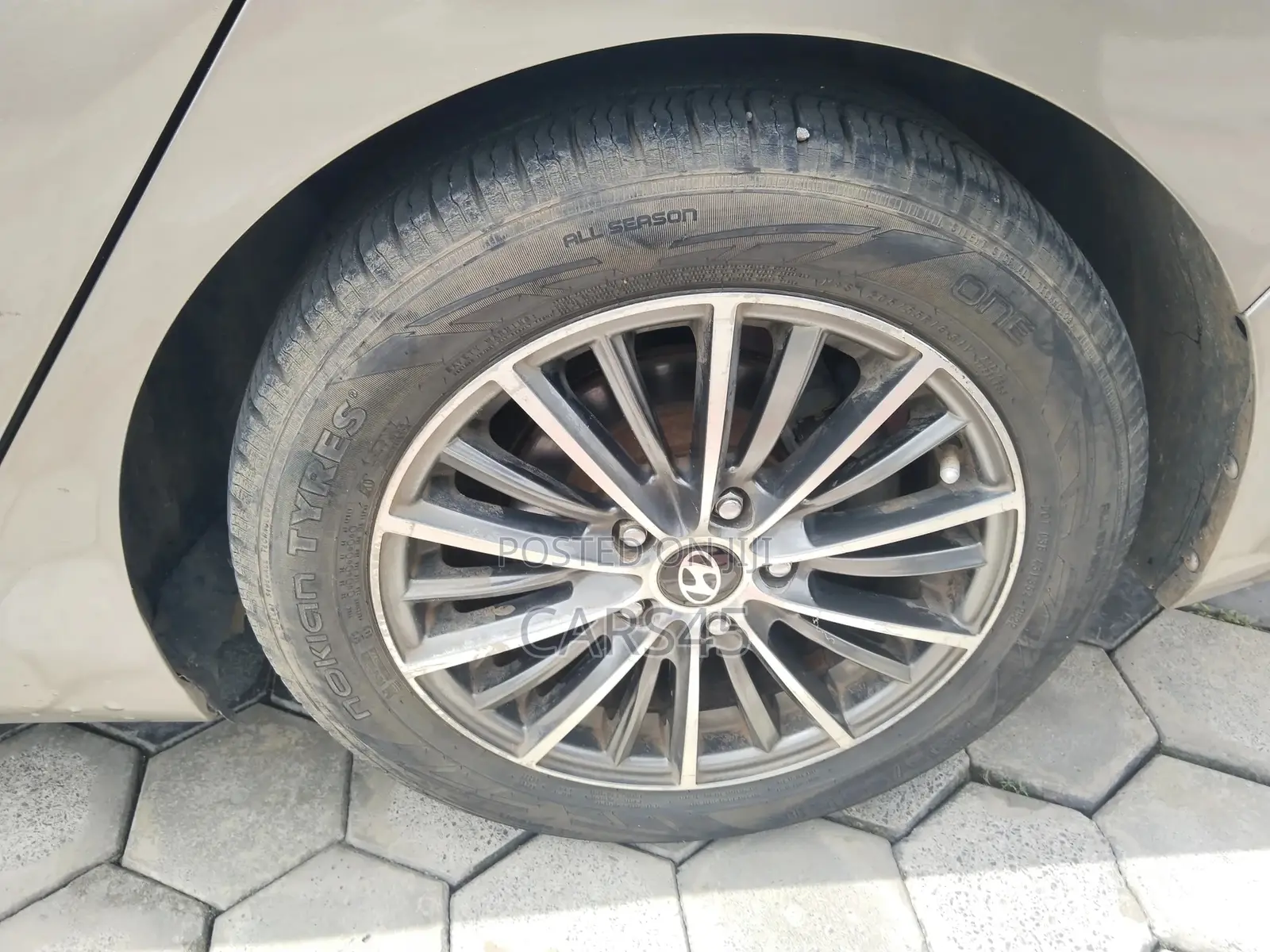 Hyundai Elantra 2015 Brown