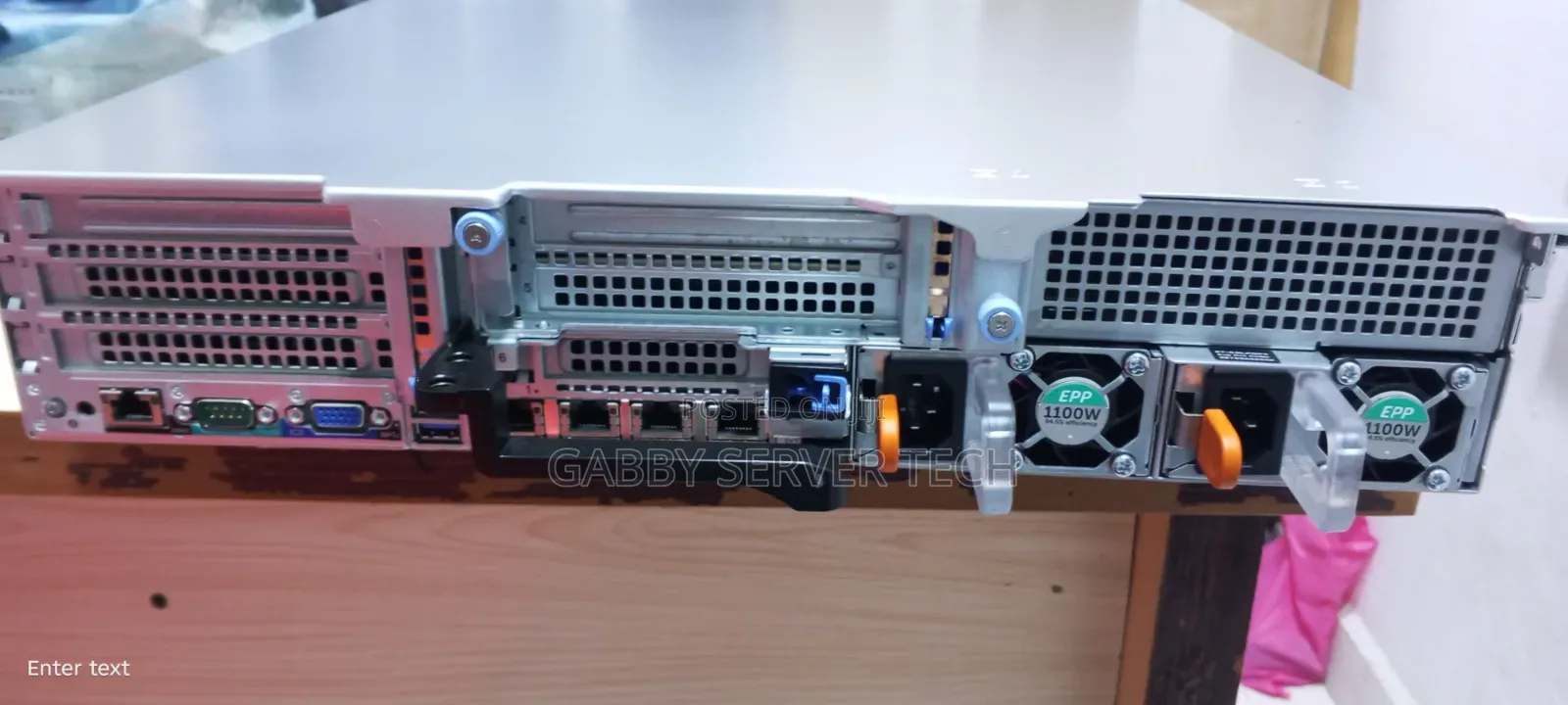 New Server Dell PowerEdge R740 32GB Intel Xeon HDD 1T