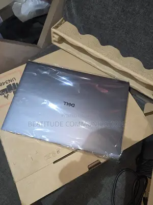 Laptop Dell Pro Max 16 32GB Intel Core Ultra 7 SSD 512GB