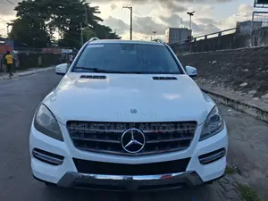 Mercedes-Benz M Class ML 350 4Matic 2013 White