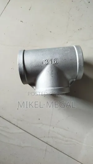 2" Stainless Tee Threaded 316