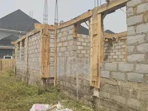 4bdrm Duplex in Lugbe District. for sale