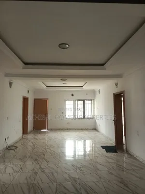 3bdrm Apartment in Near Ikota Villa, Lekki Phase 2 for rent