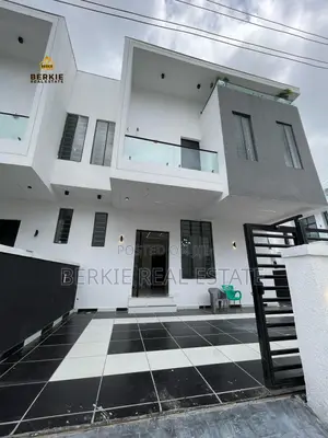 4bdrm Duplex in Ado / Ajah for sale