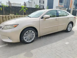 Lexus ES 2014 Gold