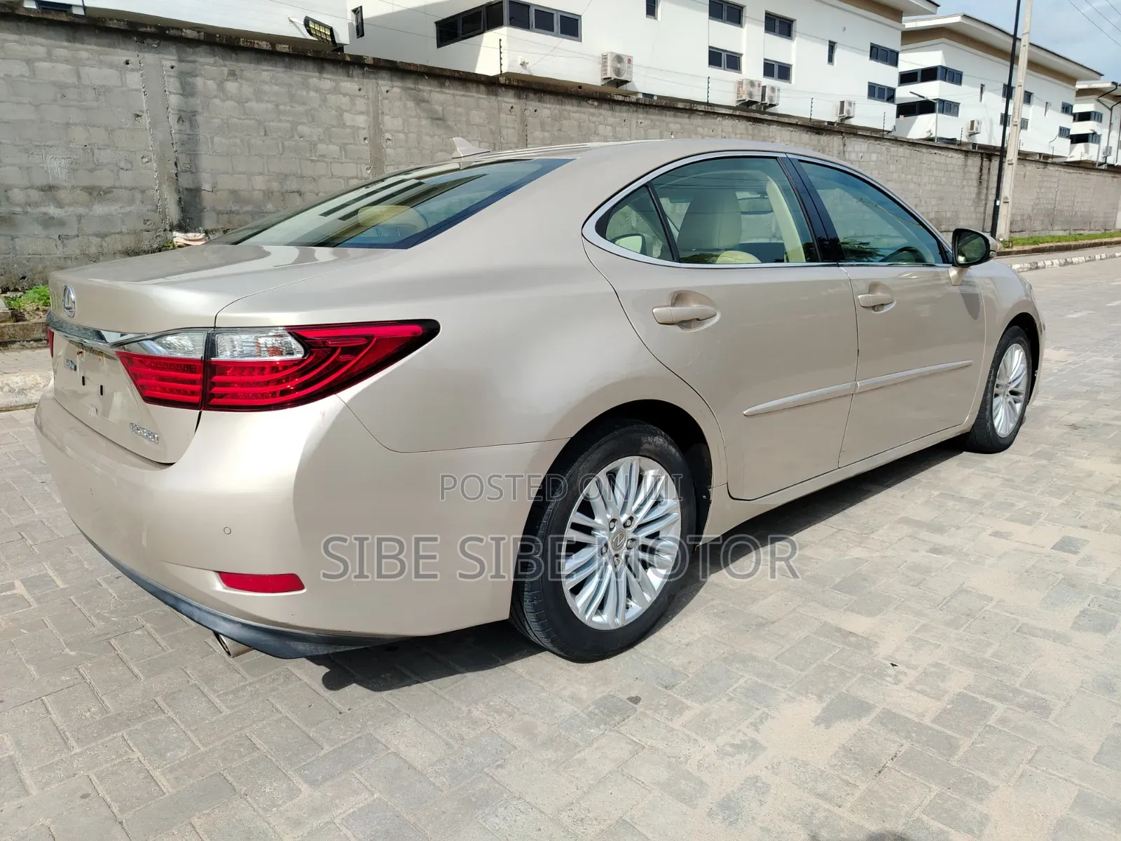 Lexus ES 2014 Gold