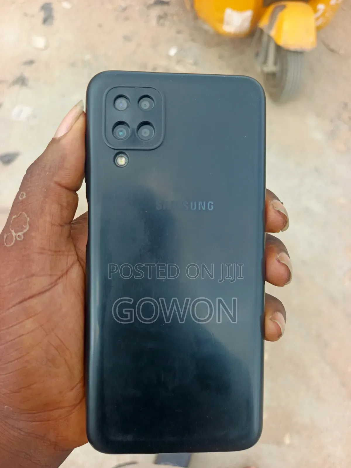 Samsung Galaxy A12 64 GB Black