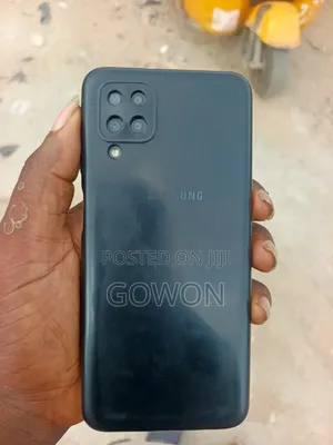 Samsung Galaxy A12 64 GB Black