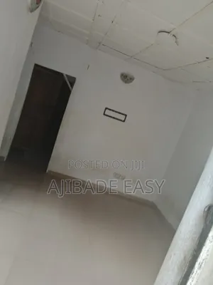 Mini Flat in Ayobo for rent