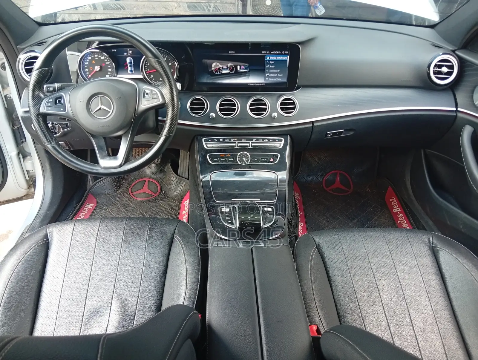 Mercedes-Benz E300 2017 Silver