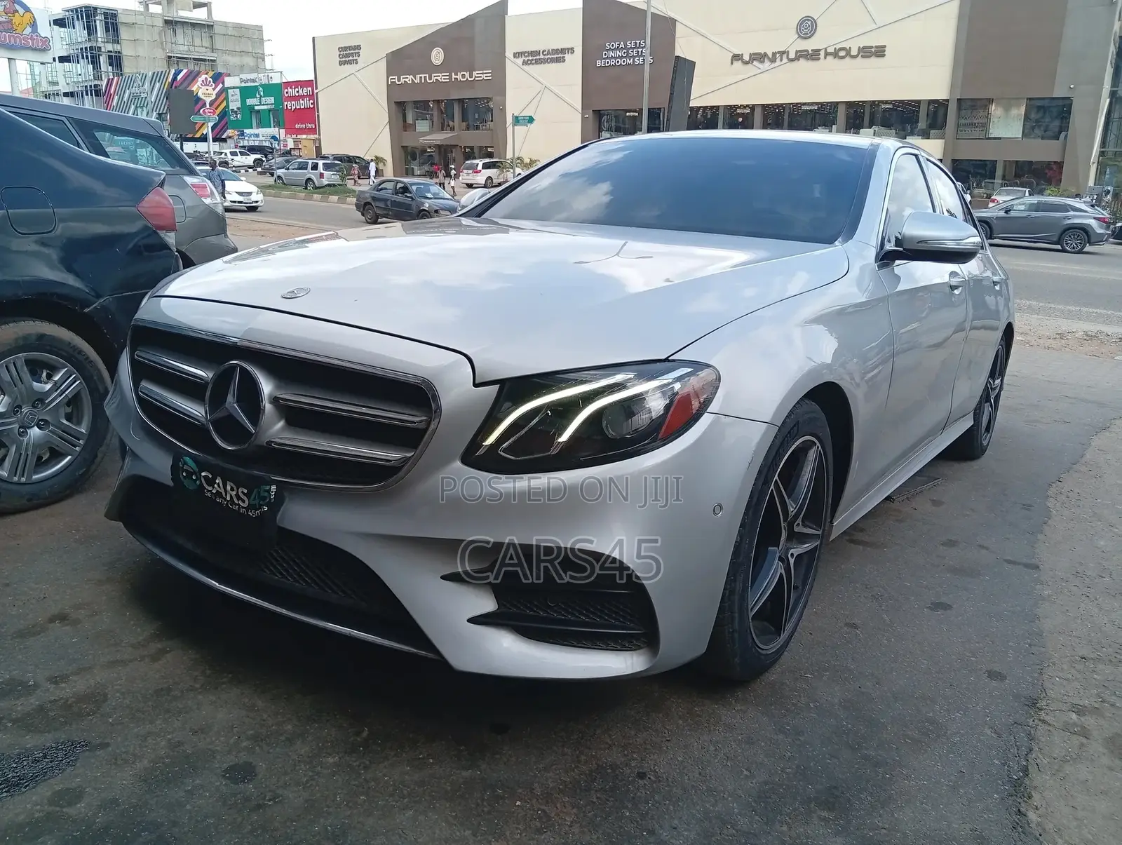 Mercedes-Benz E300 2017 Silver