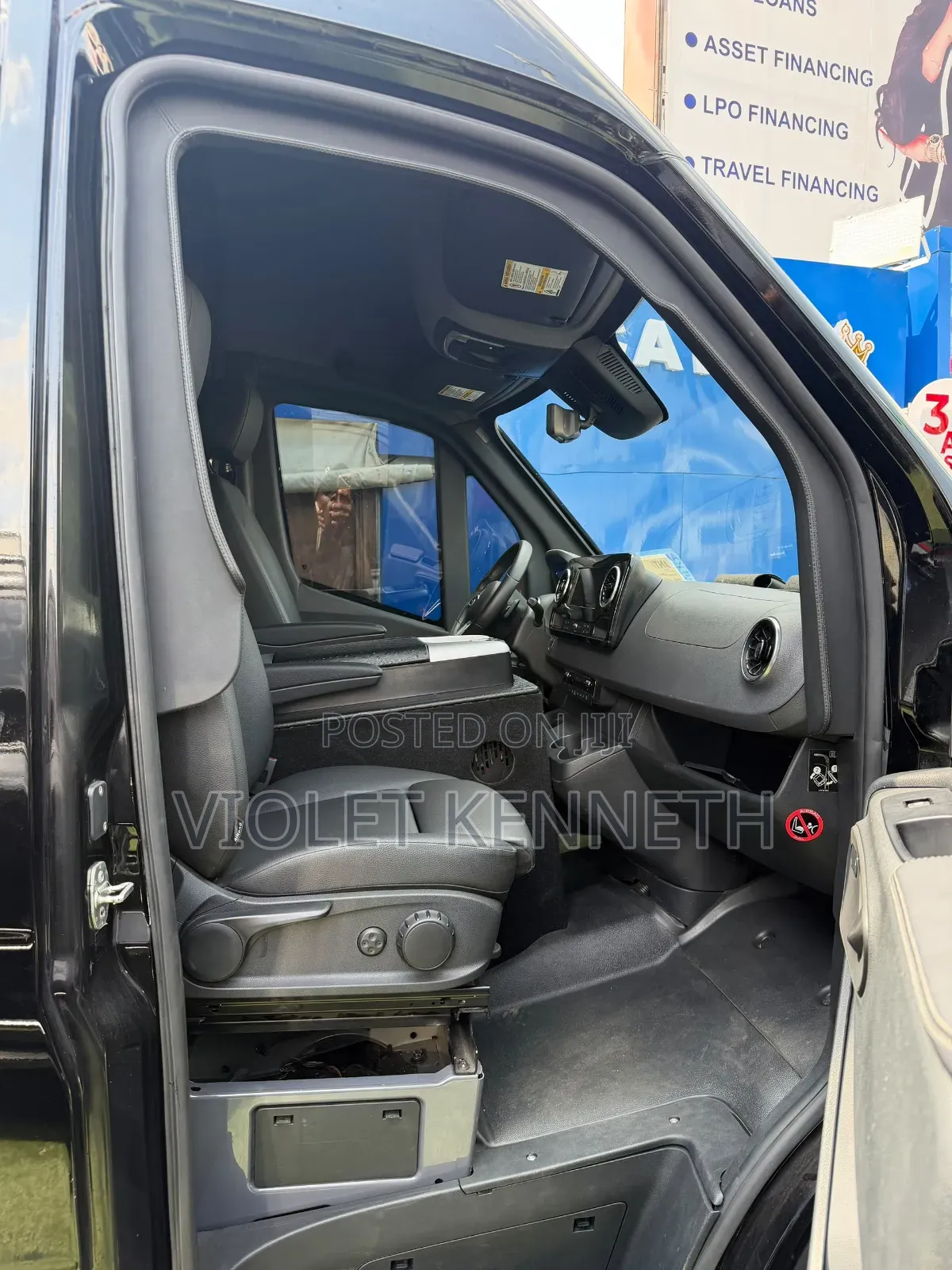 New Mercedes-Benz Sprinter 2025 Black