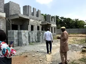 4bdrm Duplex in Mams Estate, Mbora for sale