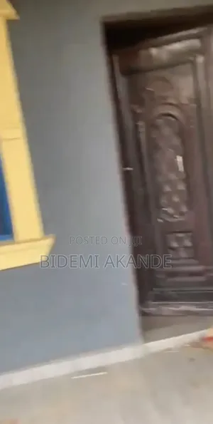 2bdrm Apartment in Soj, Obafemi-Owode for rent