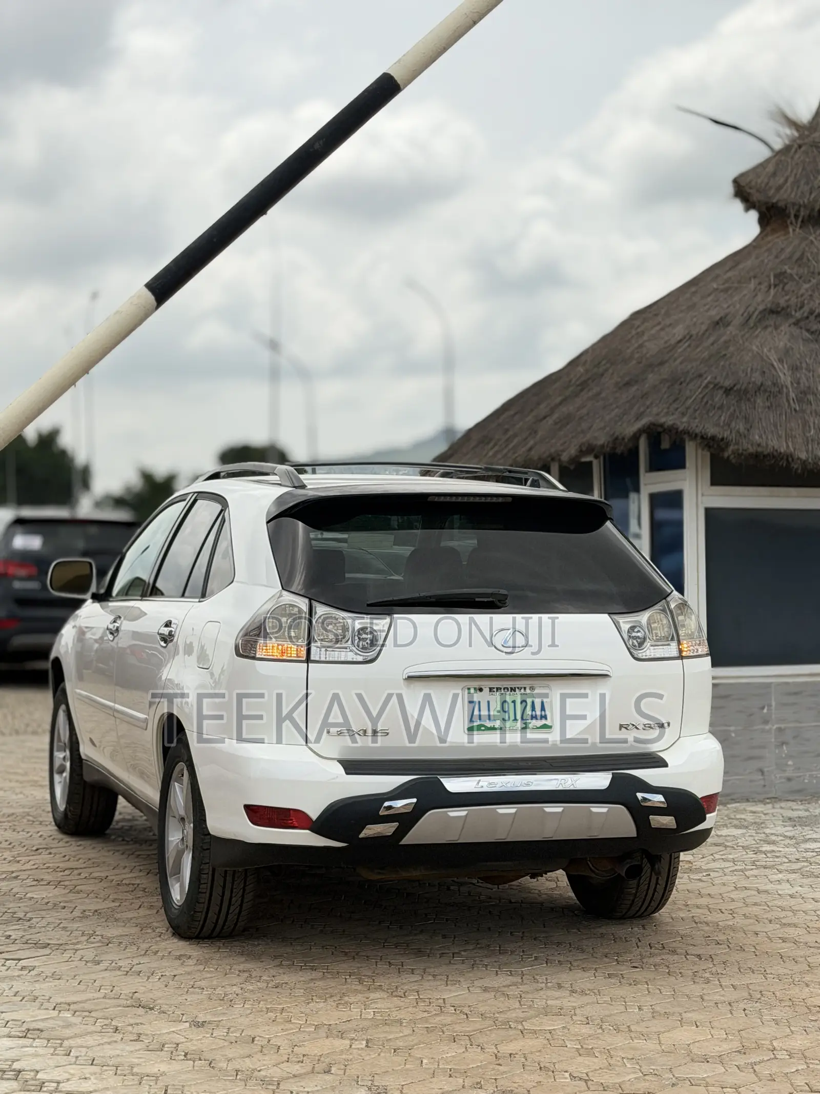 Lexus RX 330 AWD 2006 White