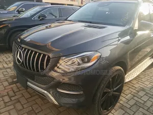 Mercedes-Benz GLE-Class 2016 Gray