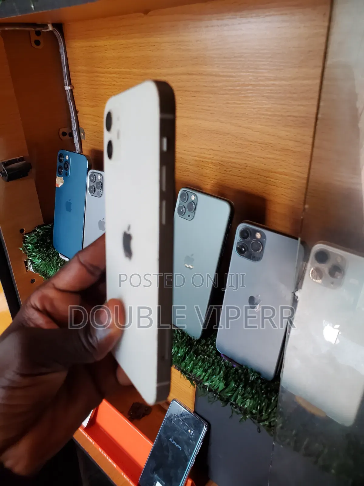 Apple iPhone 12 64 GB White