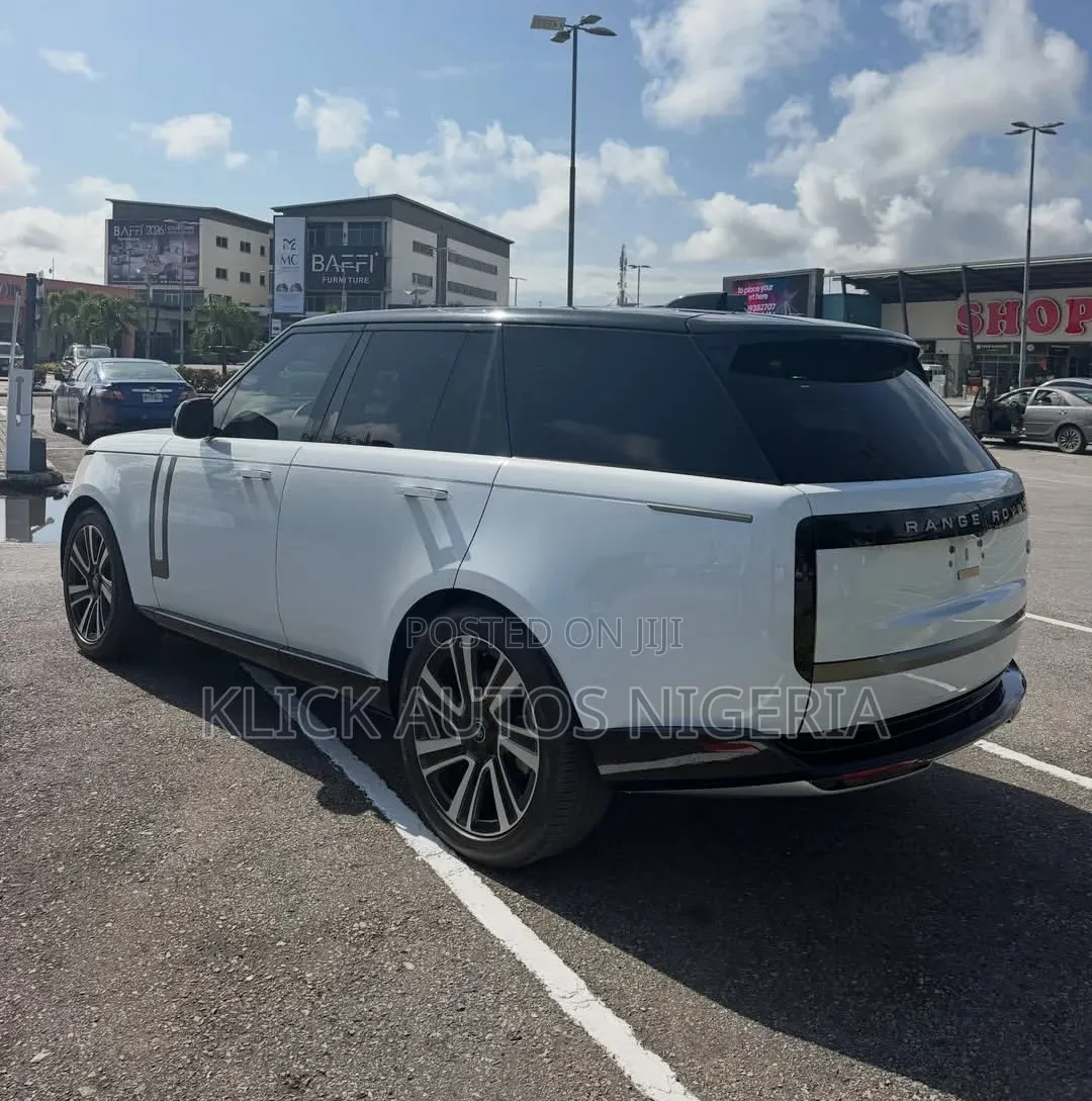 Land Rover Range Rover Vogue 2024 White