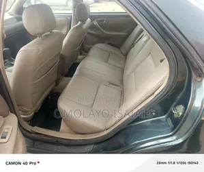 Toyota Camry Automatic 1999 Gray