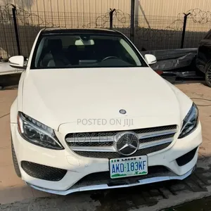 Mercedes-Benz C300 2015 White
