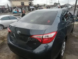 Toyota Corolla 2016 Gray