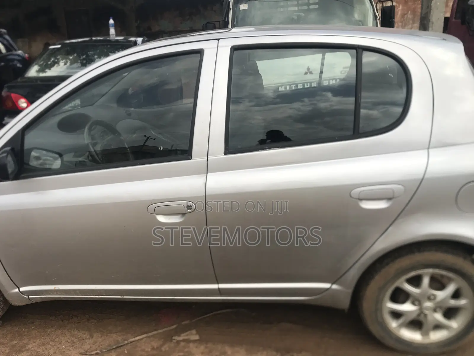 Toyota Yaris 2004 Silver